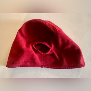 Hat, fleece, Duluth Size L/XL in red